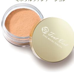 トゥヴェール　ミネラルファンデーション